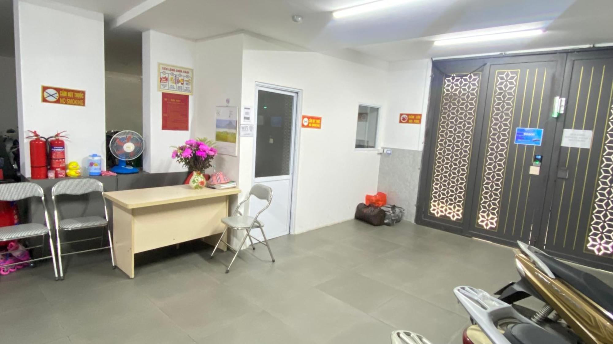 Era Apartment Khuc Thua Du Hanoi Exterior foto