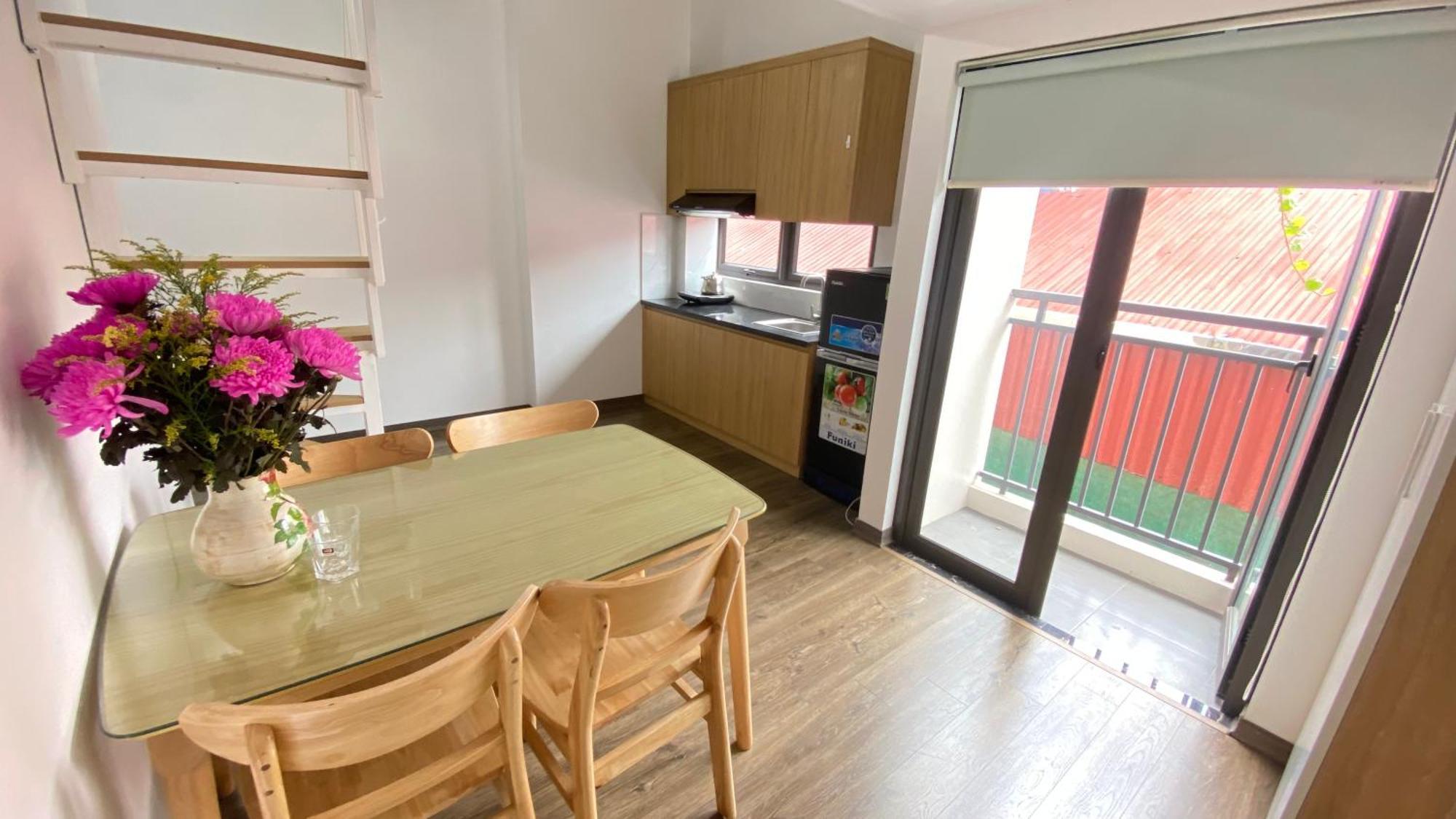 Era Apartment Khuc Thua Du Hanoi Exterior foto